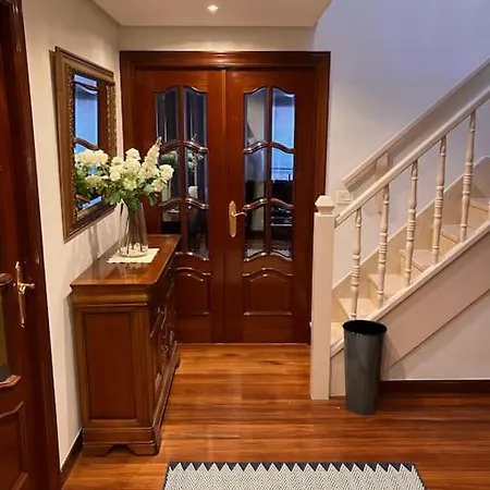 Duplex 122m2, 4 Dormitorios, 2 Banos Completos, Wifi 1gb *