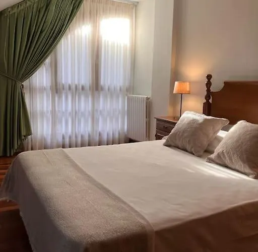 Apartamento Duplex 122m2, 4 Dormitorios, 2 Banos Completos, Wifi 1gb