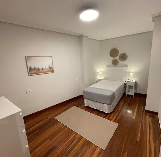 Apartamento Duplex 122m2, 4 Dormitorios, 2 Banos Completos, Wifi 1gb *