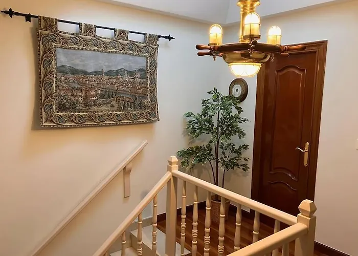 Duplex 122m2, 4 Dormitorios, 2 Banos Completos, Wifi 1gb