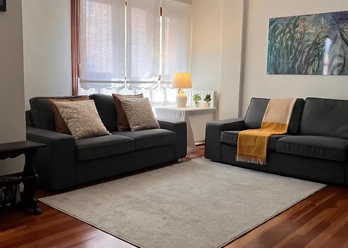 Duplex 122m2, 4 Dormitorios, 2 Banos Completos, Wifi 1gb Apartamento Mundaca