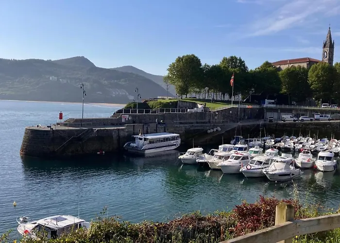 Duplex 122m2, 4 Dormitorios, 2 Banos Completos, Wifi 1gb *