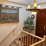 Duplex 122m2, 4 Dormitorios, 2 Banos Completos, Wifi 1gb