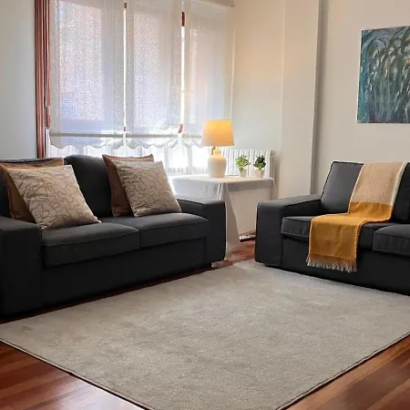 Duplex 122m2, 4 Dormitorios, 2 Banos Completos, Wifi 1gb Apartment Mundaka