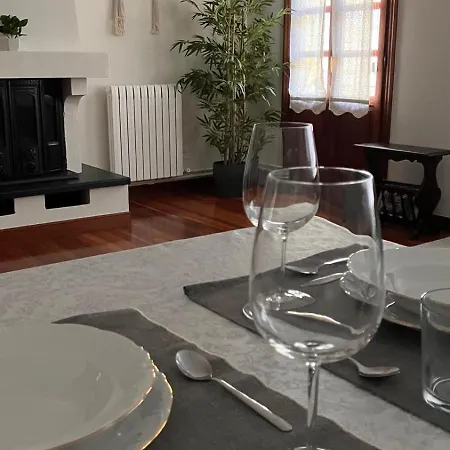 Duplex 122m2, 4 Dormitorios, 2 Banos Completos, Wifi 1gb Mundaka